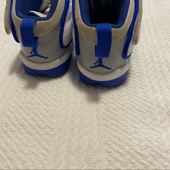 Jordan Pro Strong White Racer Blue Wolf Gray Child 9c Toddler Sneakers - Picture 3 of 8
